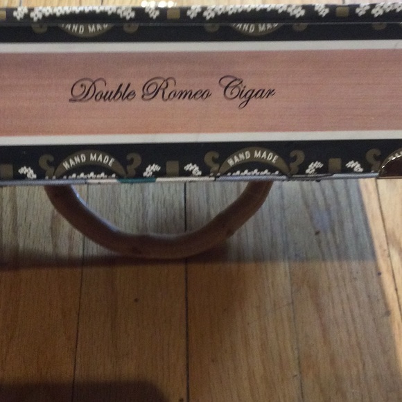 Cigar box purse comic strip ❤️ story - Picture 6 of 10